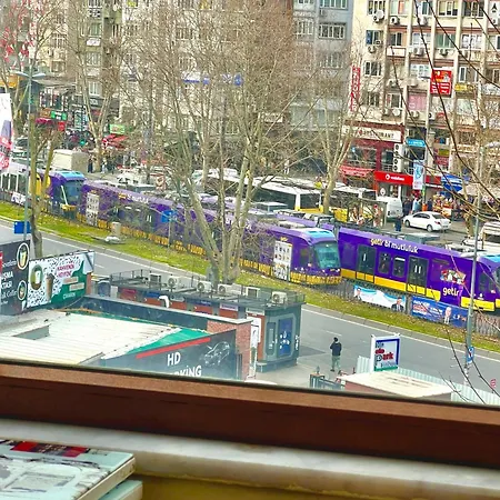 Istanbul'un Kral Dairesi Asansorlu 2 Klimali Apartament Stambuł